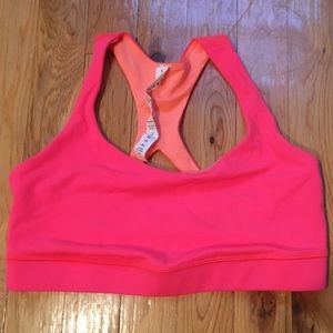 NEVER BEEN WORN-lululemon highlighter pink bra sz6